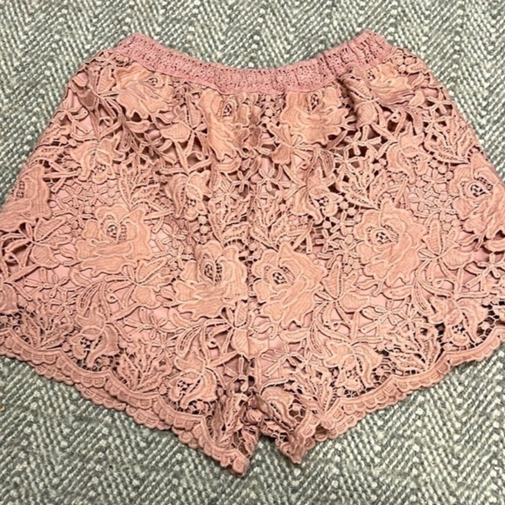 She + Sky crochet lace shorts‎ size small